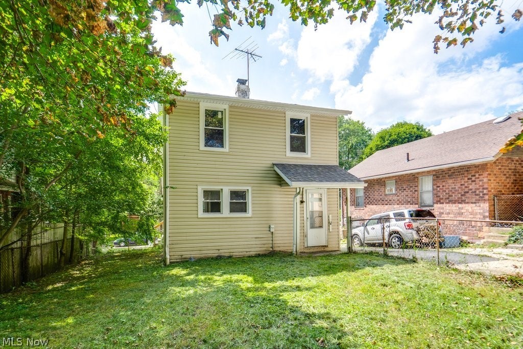 233 Sobul Avenue