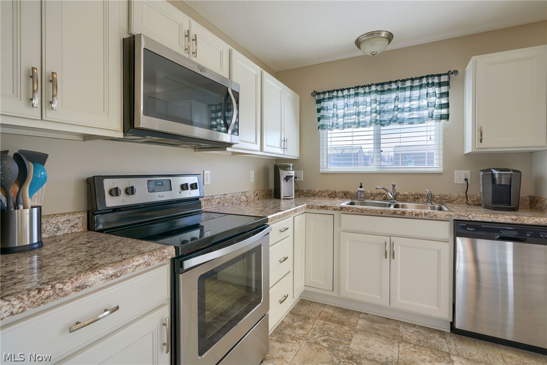 Village/Abbie Trls Sec 3 Prt 2 - Residential