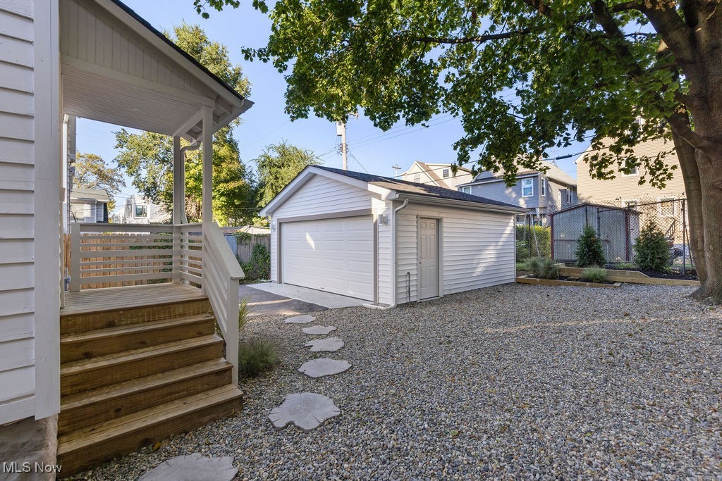 J B Perkins - Residential