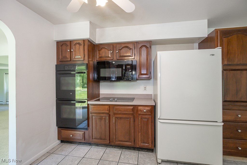 12835 Westchester Trail, Chesterland, Ohio image 4