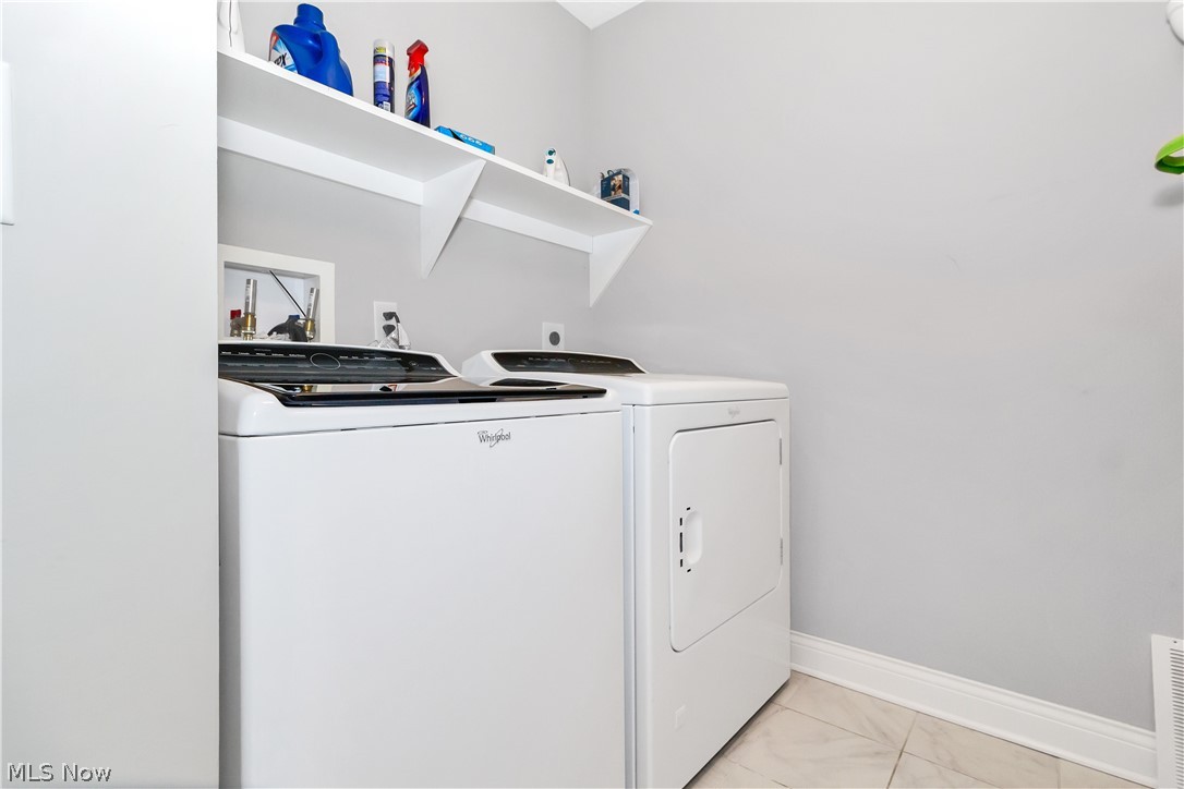 Lake Club at Larimar - Residential