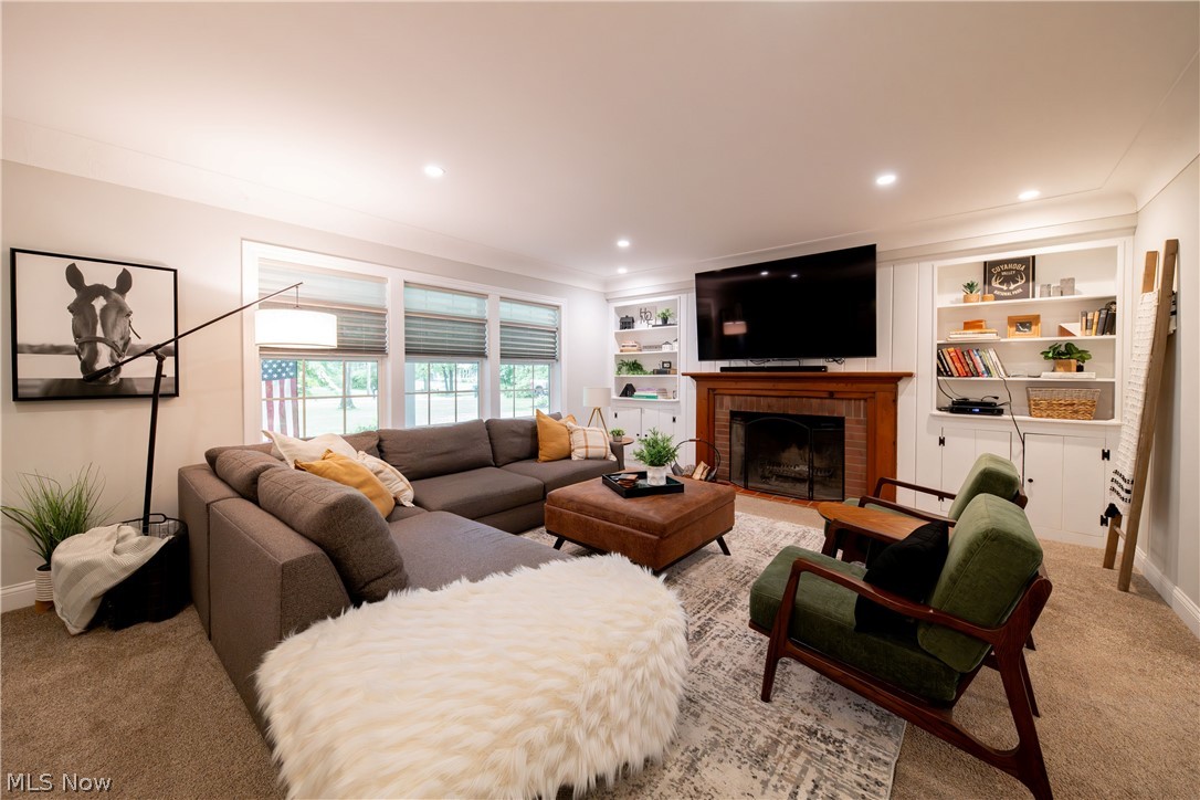 Al Co - Residential Lease