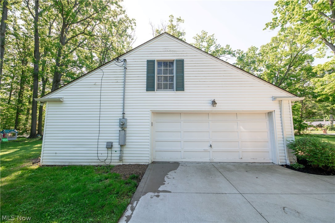 Al Co - Residential Lease