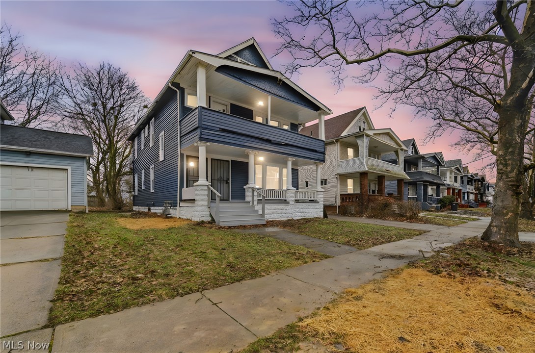 9512 Parkview Avenue