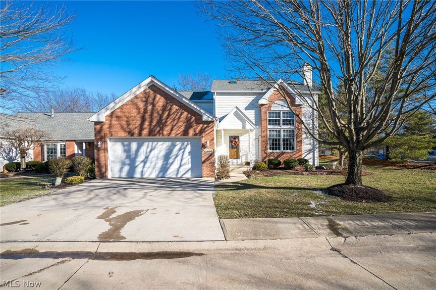 Newly listed dramatic cluster home in Westwood Farms! The exciting open floor plan begins with a dramatic foyer with pillars opening to a 2 story great room with a striking fireplace overlooked by a loft/home office from above! The large eat-in kitchen with bay window has a beautiful view of the rear courtyard with patio and is open to a cozy family room and there's also a convenient laundry room on the 1st floor! The spacious vaulted master bedroom offers a skylit glamour bath with a luxury tub and large walk-in closet, and the basement is finished with a recreation room ideal for a workout area, billiards, or crafts! Well maintained, newer hot water tank - 2019, high-efficiency Infinity gas furnace - central air conditioner - roof & skylight replaced 2013, sink disposal replaced 2021, above range microwave replaced 2016, and interior painting and garage floor epoxy finish were just completed! All appliances including a washer/dryer and a 1 year home warranty are also included! Homeow