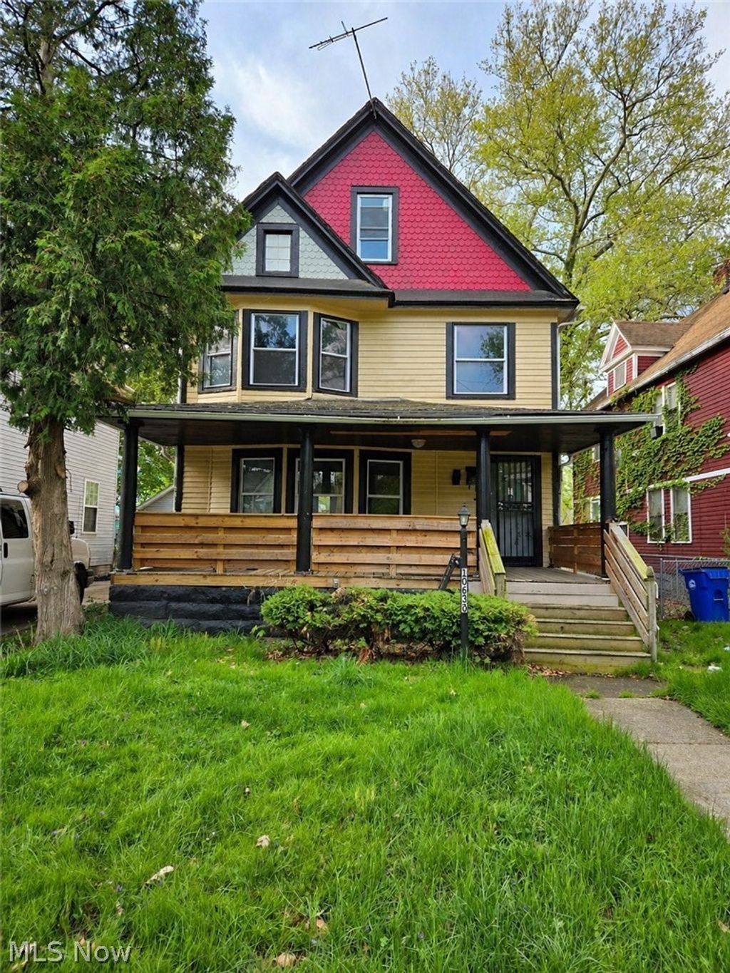 Photo of 10630 Tacoma Avenue, Cleveland, OH 44108 (MLS # 5205128)