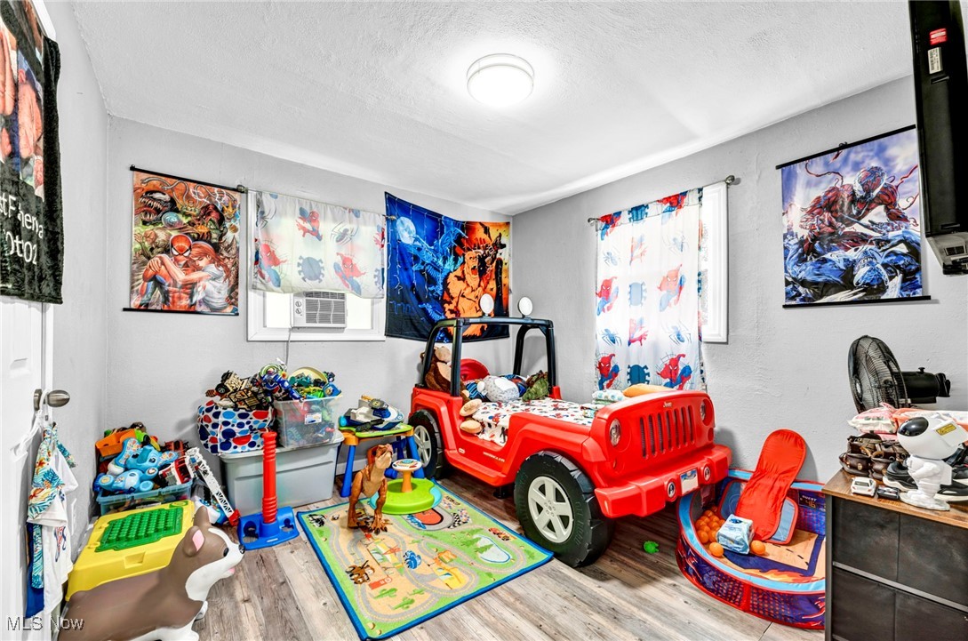 Meadowbrook Little Farms - Residential