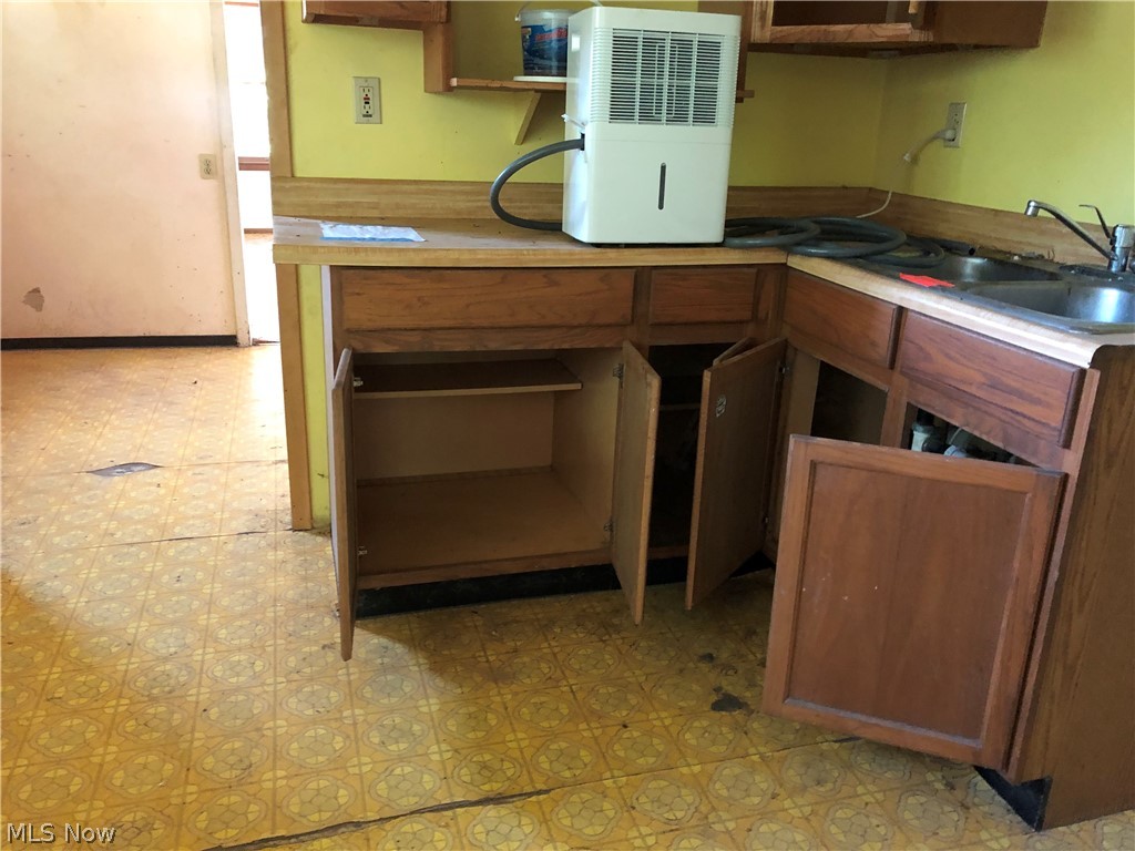 Sunnyside Beach - Residential