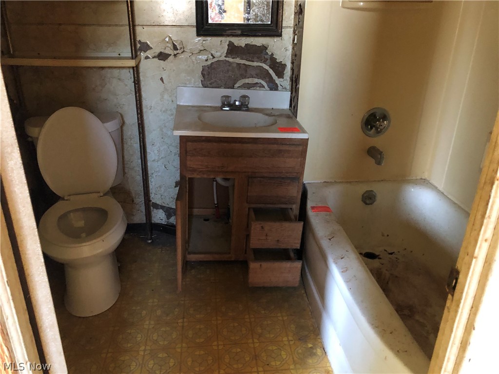 Sunnyside Beach - Residential