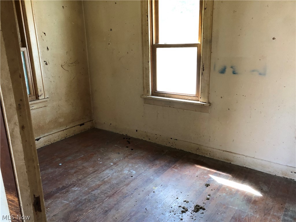 Sunnyside Beach - Residential