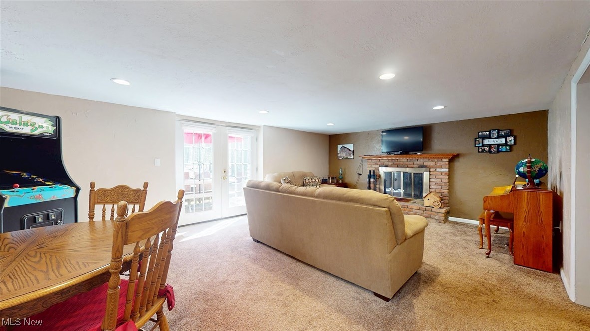 431 Somerset Drive, Chagrin Falls, Ohio image 30