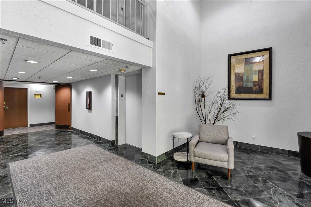 The Verandas/Vlg Condo - Residential