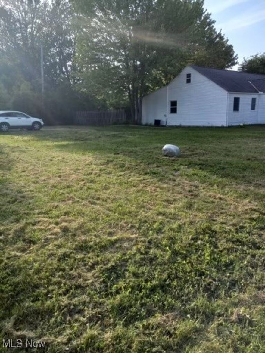 Great Location to build your dream home. Minutes from Lake Erie and Parks. Lot is buildable and has all utilities at the street.