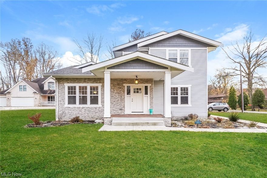 This Craftsman Colonial/Contemporary  in Richmond Heights rests on a generous half-acre lot, boasting 5 bedrooms and 3 full bathrooms within its 2,500 square feet of living space. The kitchen is adorned with brand-new stainless steel appliances and showcases a spacious marble Carrera island and backsplash. The luxurious marble Carrera theme seamlessly extends from the kitchen into the laundry room and all bathrooms. Convenience meets elegance with the master bedroom, complete with a walk-in closet, situated on the main floor alongside the laundry room. The master bathroom exudes sophistication with its double bowl vanity, walk-in shower, and standalone tub. A touch of glamour is added by a chandelier in the stairwell, complemented by modern ceiling fans in each bedroom.
Additional features of this residence include a cozy gas fireplace, a sizable 2-car attached garage, and a 30x11 foot deck perfect for outdoor enjoyment. The home is equipped with an energy-efficient 95% furnace and a high-efficiency tankless water heater, ensuring instant hot water at your fingertips.