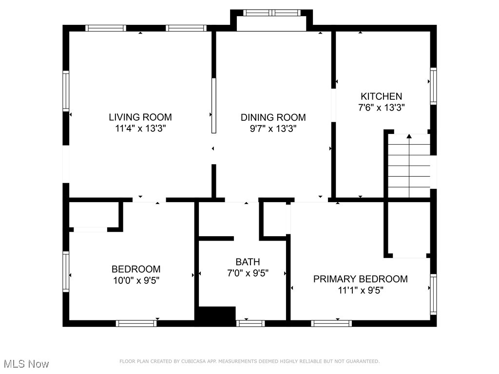 Main image without alt text