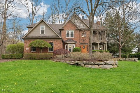 18345 Bent Tree Lane Chagrin Falls OH 44023