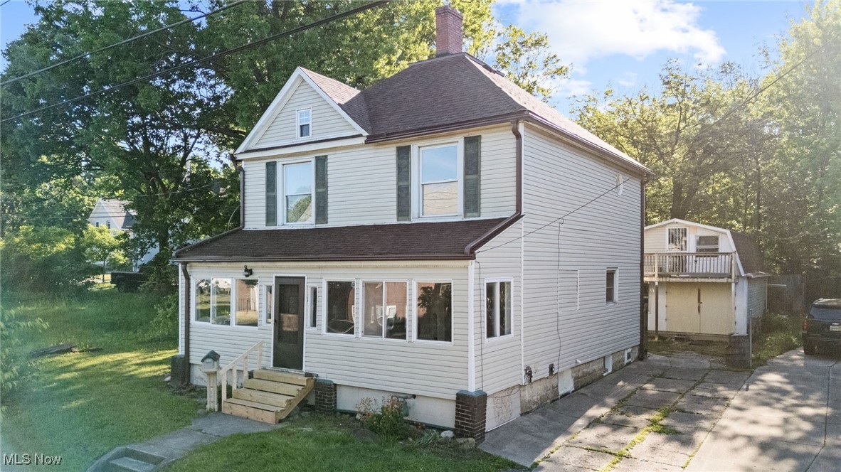361 Para Avenue, Akron, Ohio image 1