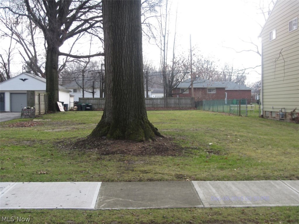 Vacant lot in South Euclid - auction property. Great deal and opportunity for new construction in South Euclid. Contact agent for info. Auction results may take up to 7 calendar days after auction closes. $2000 buyer premium paid at closing. Initial auction dates 01/02/2016 to 01/06/2016. BANK OF AMERICA, NA EMPLOYEES HOUSEHOLD MEMBERS AND HTS BUSINESS PARTNERS OF THE BANK ARE PROHIBITED FROM PURCHASING THIS PROPERTY. WHETHER DIRECTLY OR INDIRECTLY