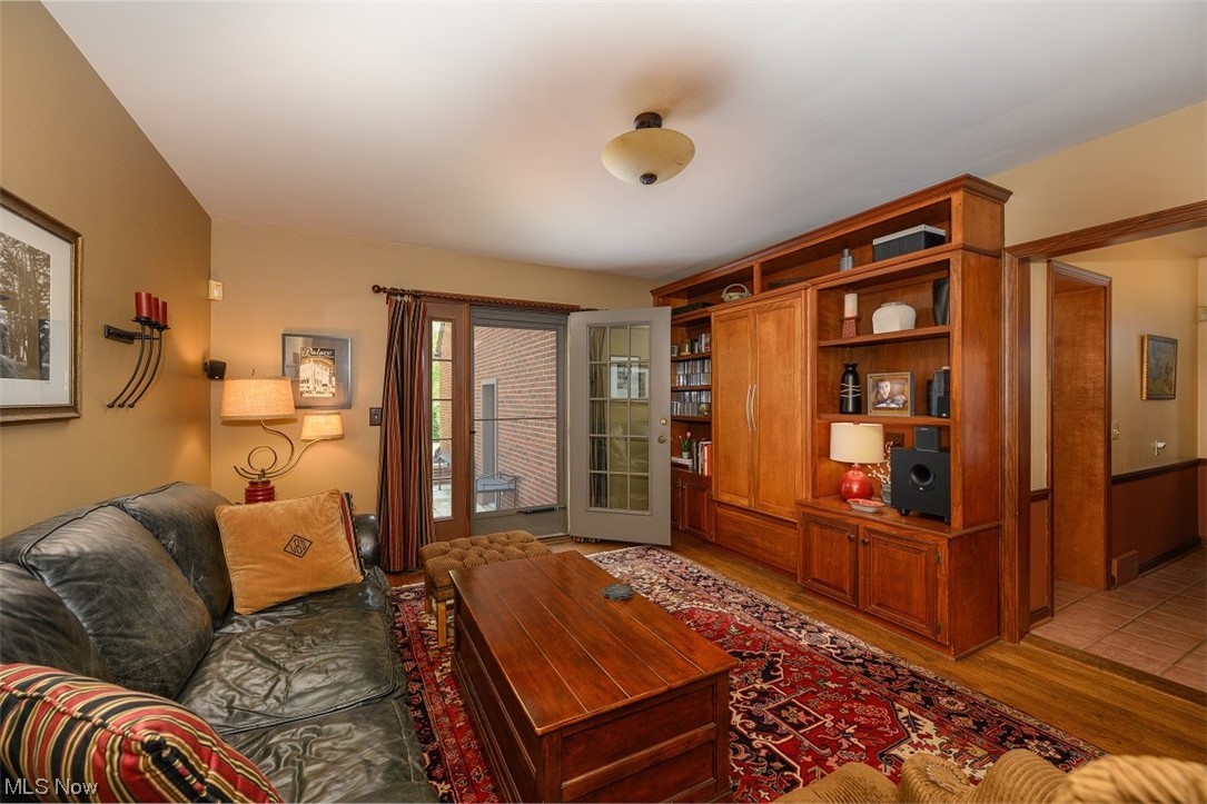 Ridgewood - Residential