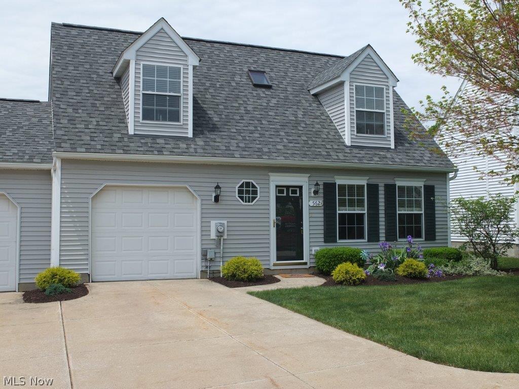 Parkside/Eastwood Village Condo - Residential