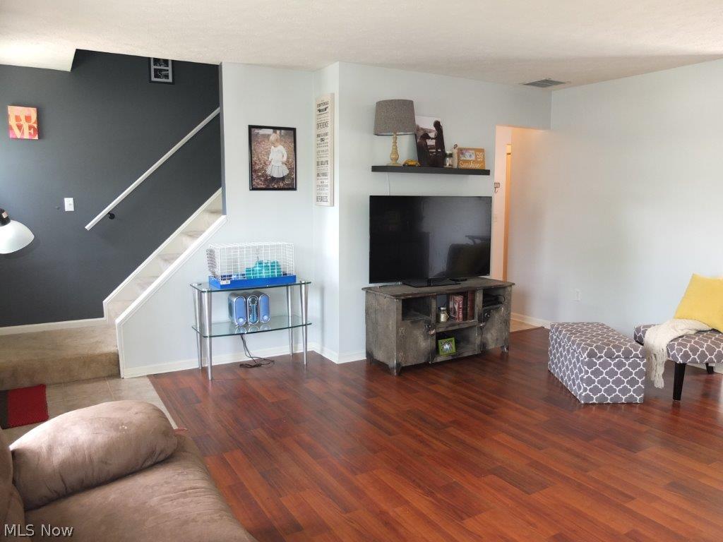 Parkside/Eastwood Village Condo - Residential