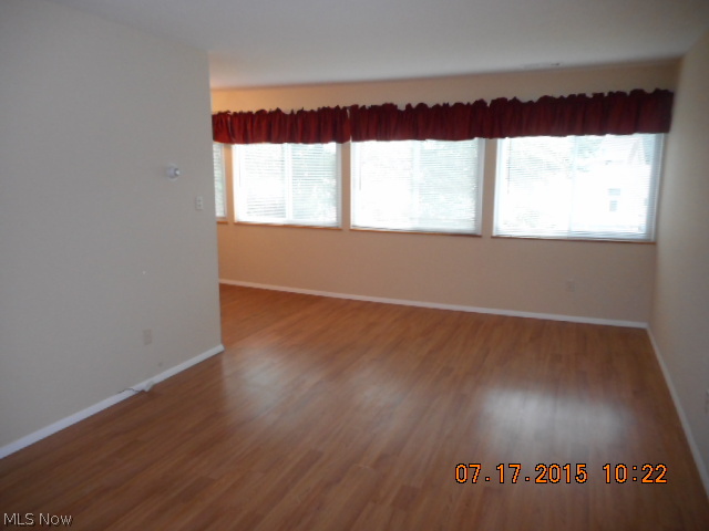 Emerald Towers Condo - Residential