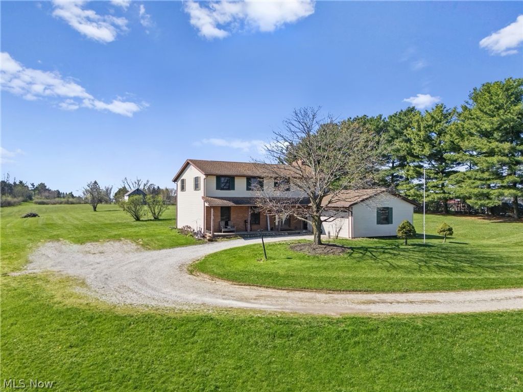 Photo of 14840 Georgetown Street NE, Minerva, OH 44657 (MLS # 5200185)