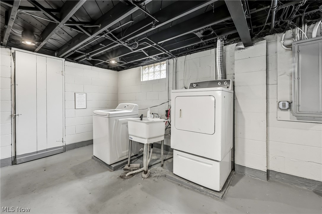 Kirk Manor 04 - Residential