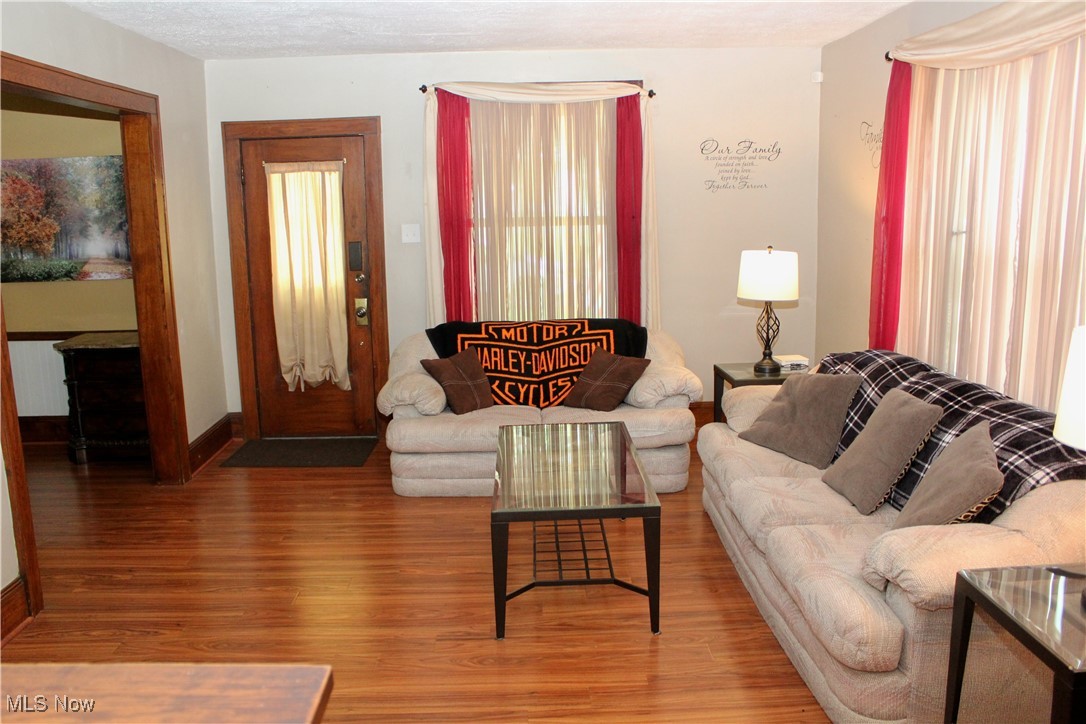 195 W 10th Street