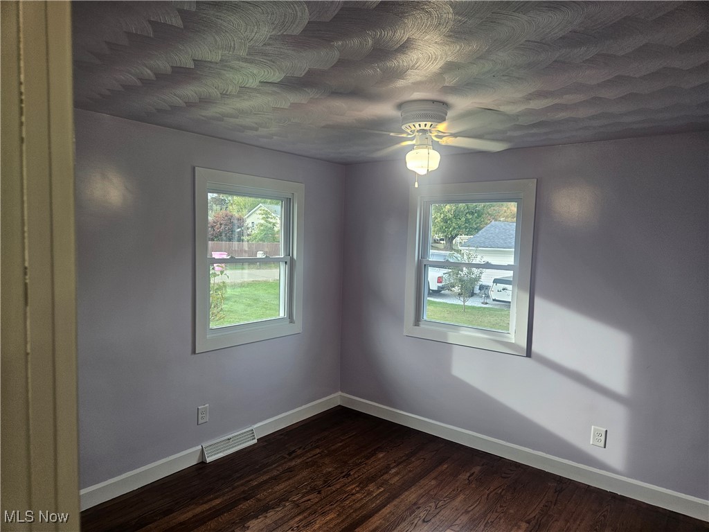 E Moundvale Sub Division Lot #116 - Residential