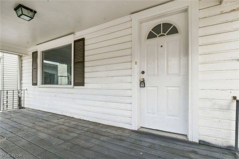 Tiny photo for 376 Kling Street, Akron, OH 44311 (MLS # 5240076)
