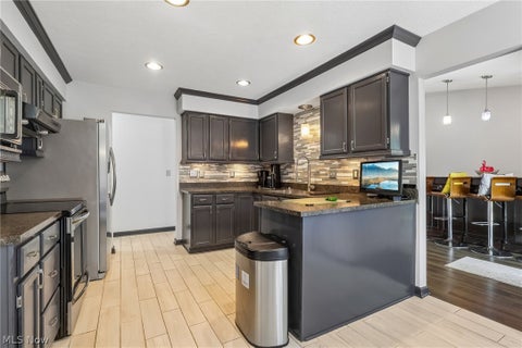 Tiny photo for 2711 W 39th Street, Lorain, OH 44053 (MLS # 5240725)