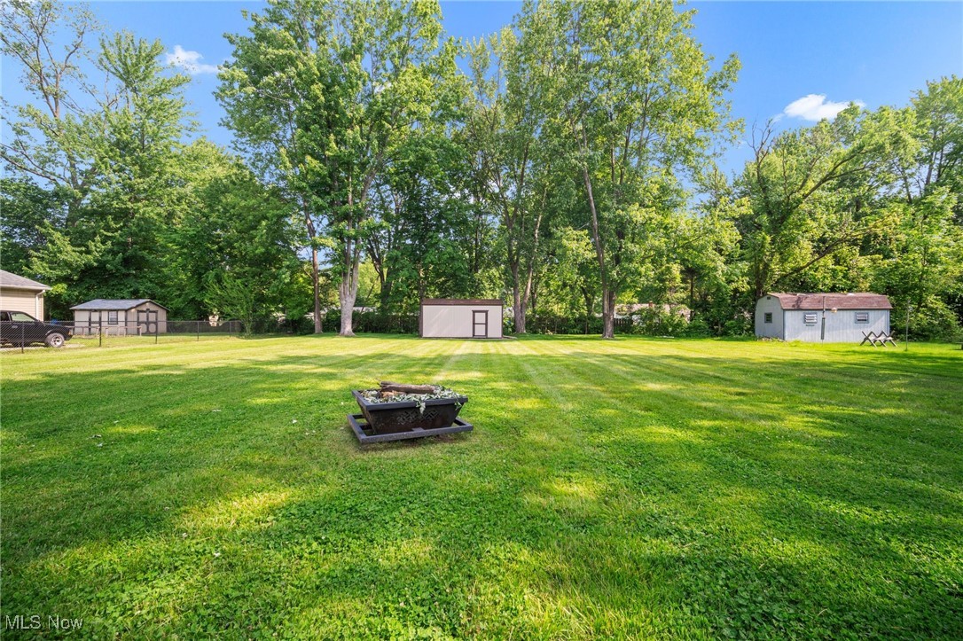 7427 Hawk Avenue, Mentor, Ohio image 6