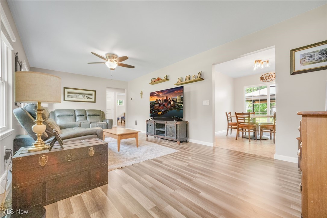 7427 Hawk Avenue, Mentor, Ohio image 15