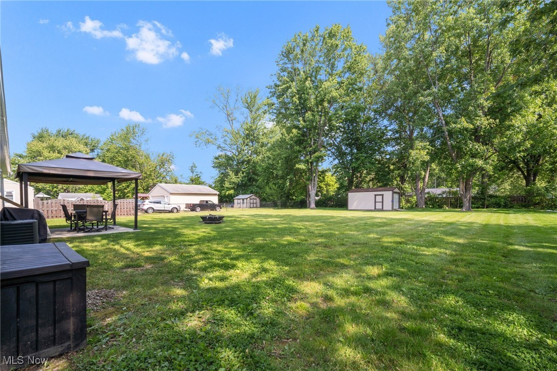 7427 Hawk Avenue, Mentor, Ohio image 7
