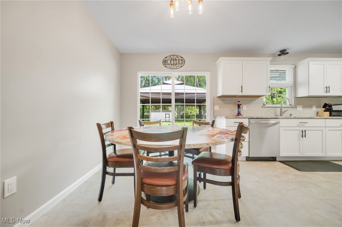 7427 Hawk Avenue, Mentor, Ohio image 14