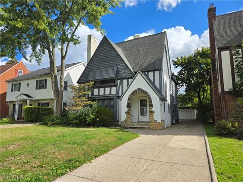 3557 Lynnfield Shaker Heights OH 44122