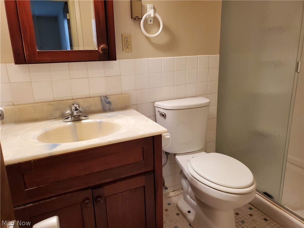 Silver Lake Towers Condo - Residential