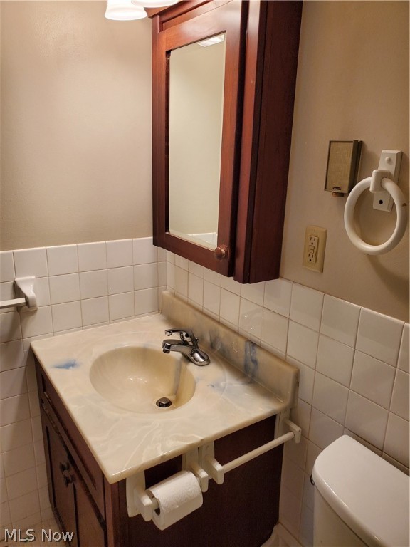 Silver Lake Towers Condo - Residential