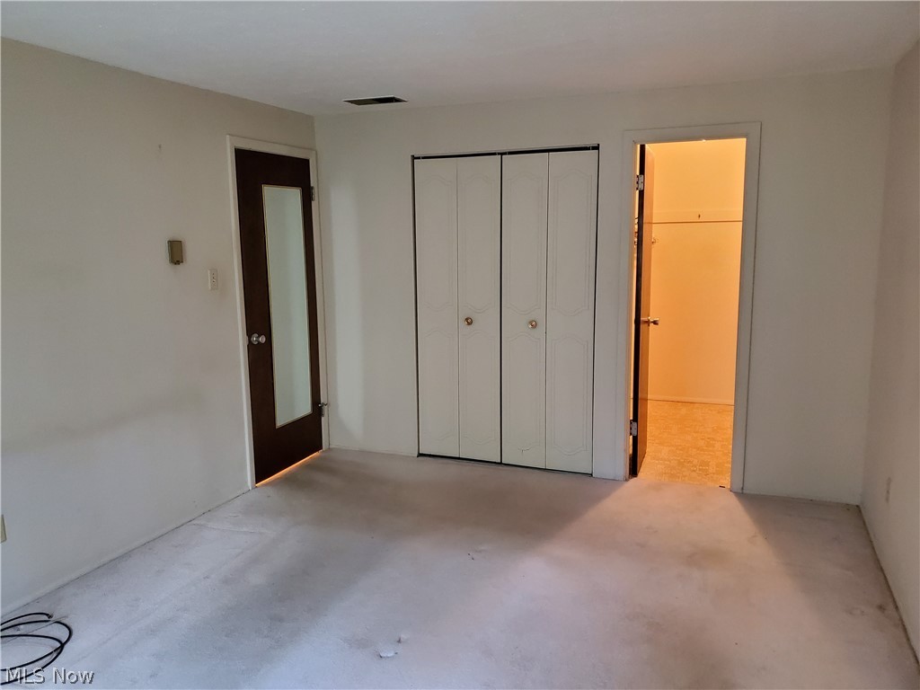 Silver Lake Towers Condo - Residential