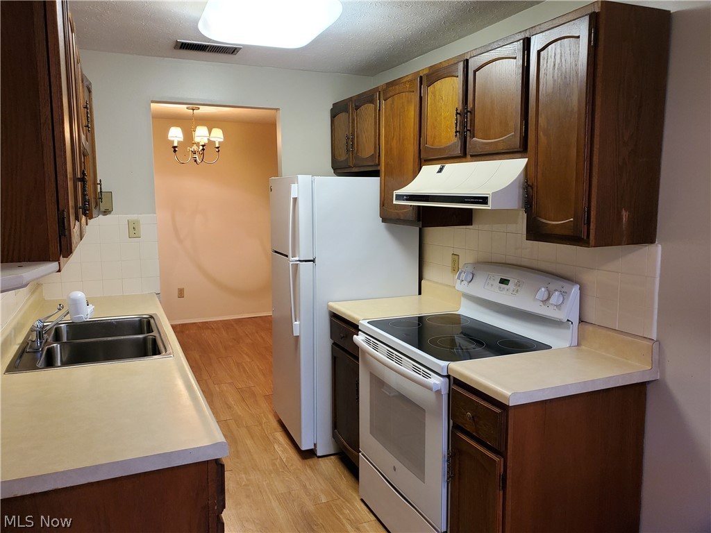 Silver Lake Towers Condo - Residential