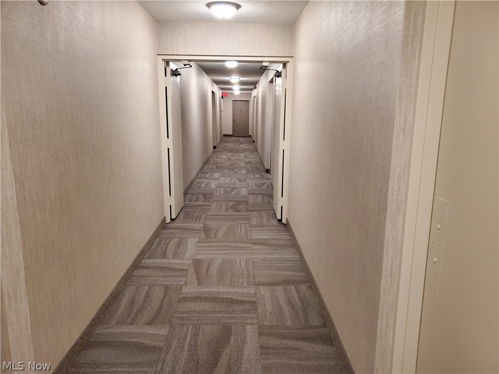 Silver Lake Towers Condo - Residential