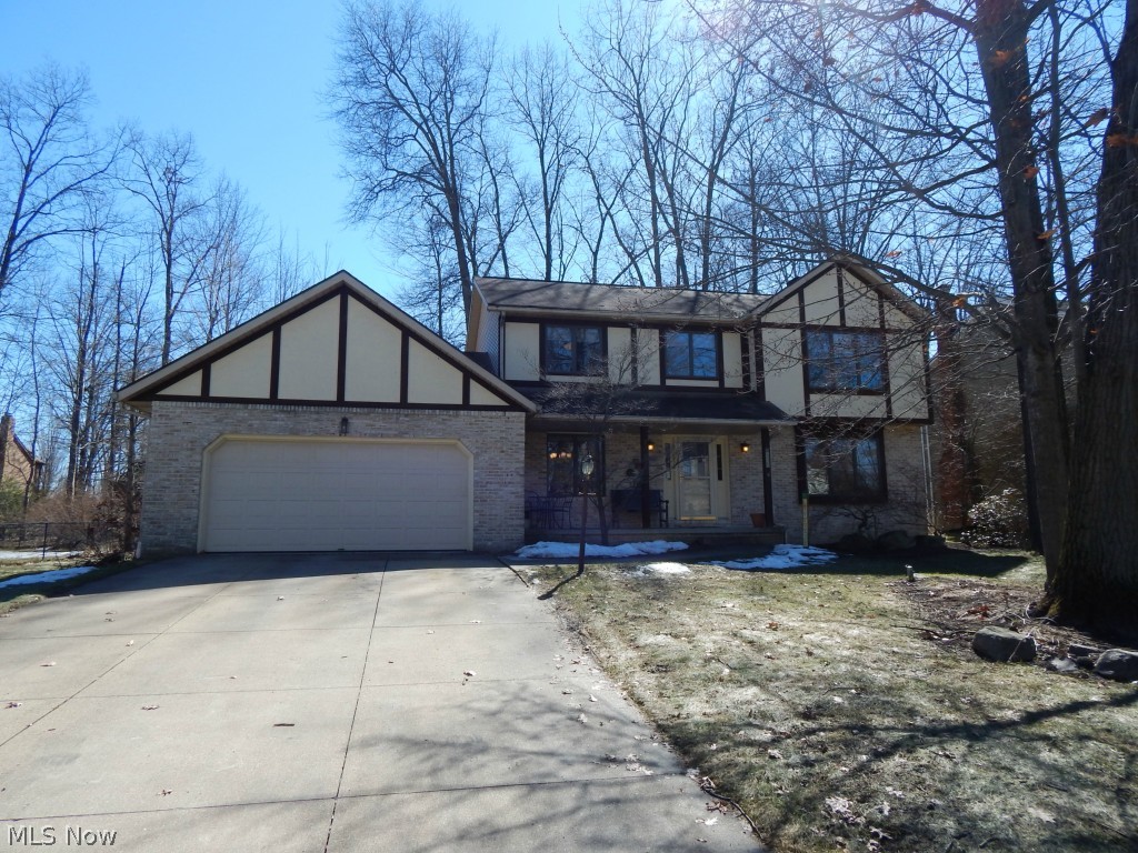 One owner quality home. Beautiful cared step down great room with 9' ceiling. Welcome to the open floor plan featuring Brazil Tiger Wood floors, luxury design granite counter tops, exquisite trim package. First floor laundry, spacious Great room with wall of windows, gas fireplace and freshly painted interior.
Updated designer half bath on first floor, finished lower level offering game room and or full style office/Rec. Room. Enjoy the cedar closet for all your clothing storage. Master Suit features two walk in closets, updated shower and vaulted ceiling.
Beautiful open rear yard featuring large size patio, shade trees and much more.
will be sure to like all the updated well cared for feature of the one owner home.