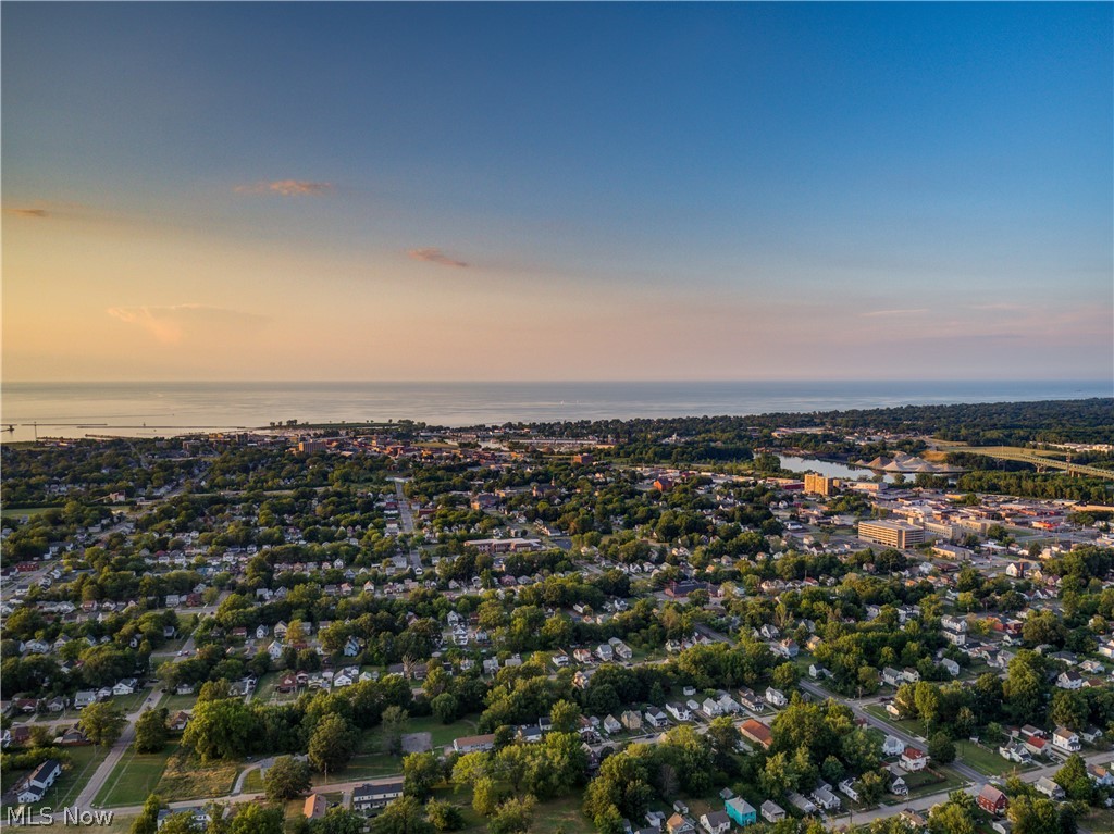 Highland Blvd - Residential