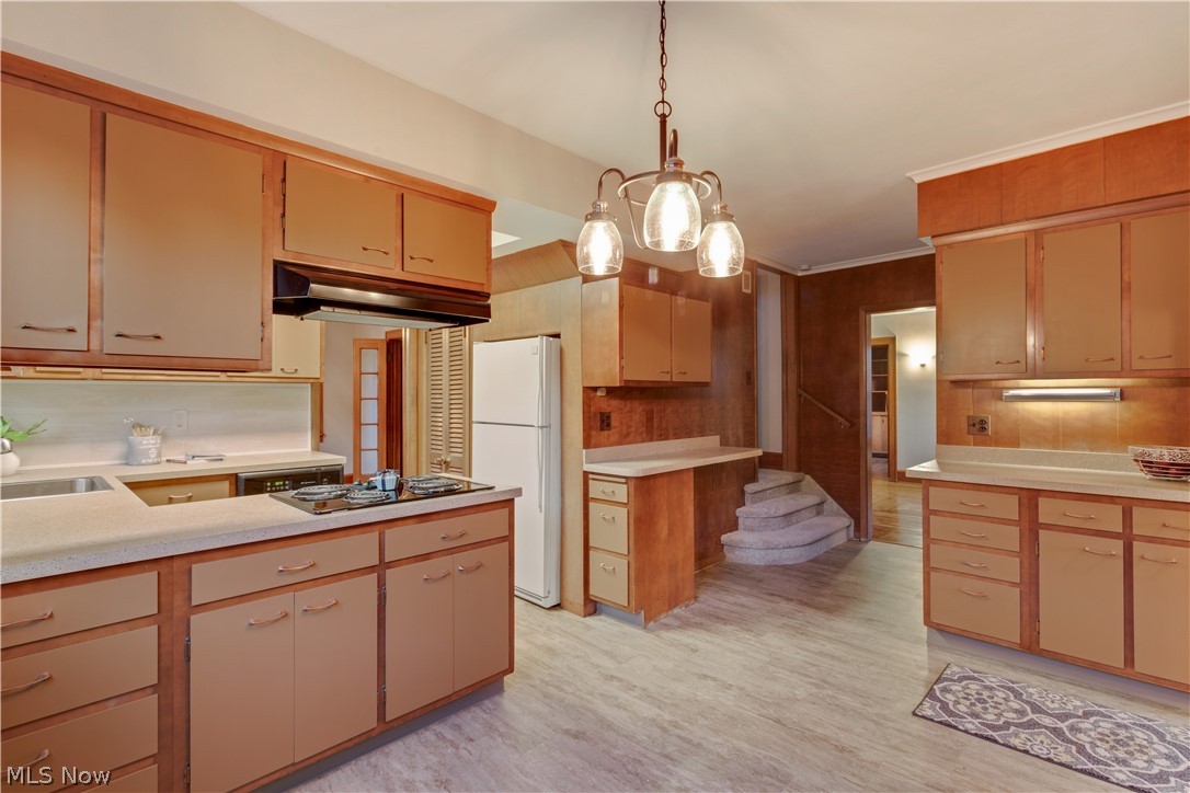 Highland Blvd - Residential