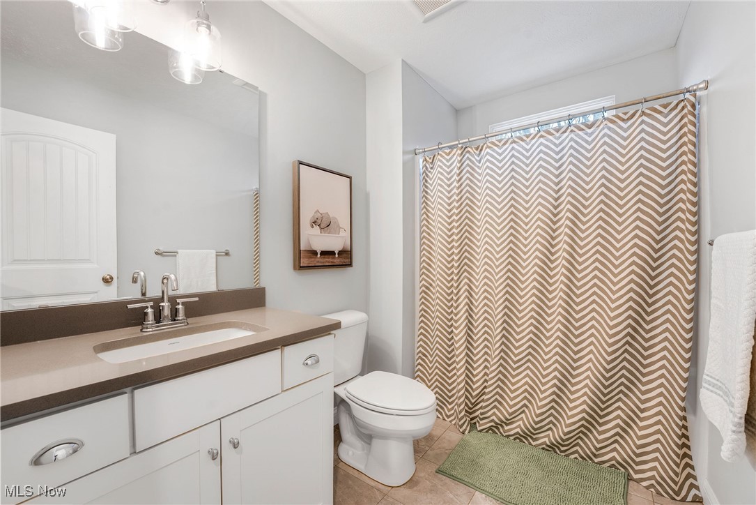 8609 Baker Avenue, Mentor, Ohio image 12