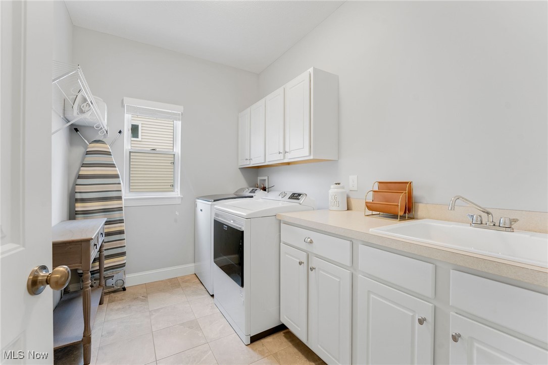 8609 Baker Avenue, Mentor, Ohio image 30
