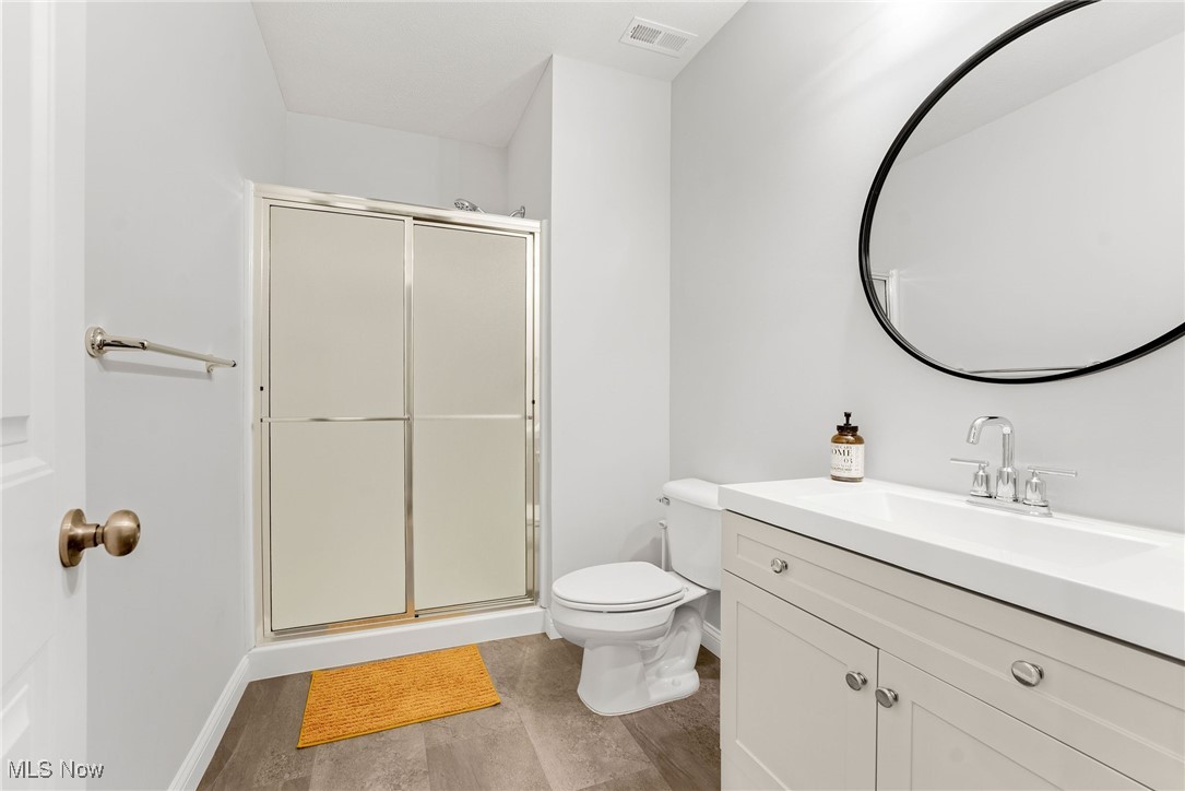 8609 Baker Avenue, Mentor, Ohio image 36
