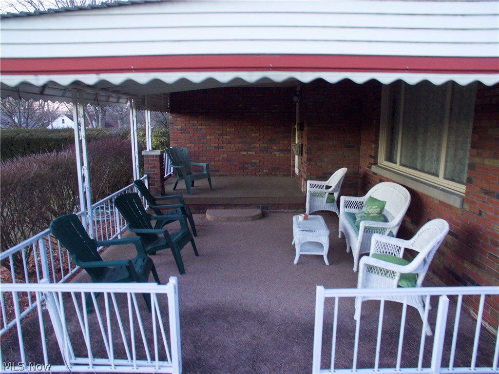 New England Lanes - Residential