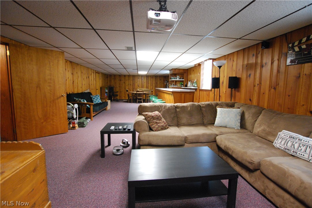 New England Lanes - Residential